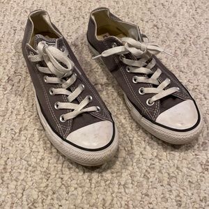 Low top Converse